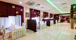 Основной зал — интерьер зала