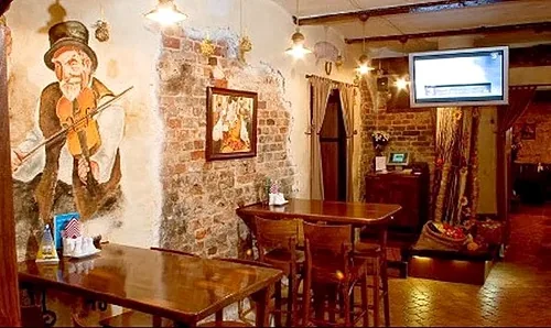 Основной зал — Ресторан Burger House