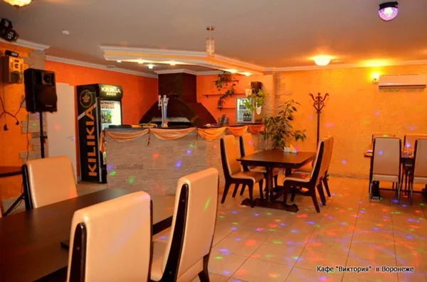 Основной зал