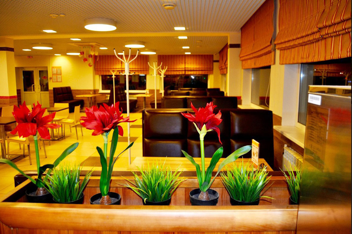 Основной зал — Пышка