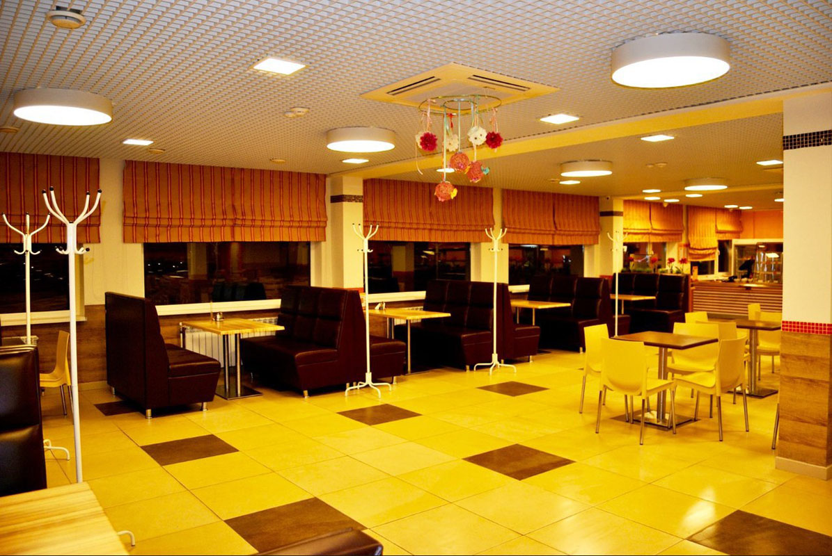 Основной зал — Пышка