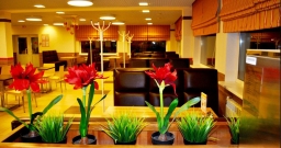 Основной зал — интерьер зала