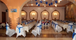 Основной зал — интерьер зала