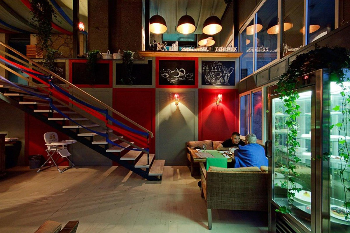 Зал ресторана — фото 12