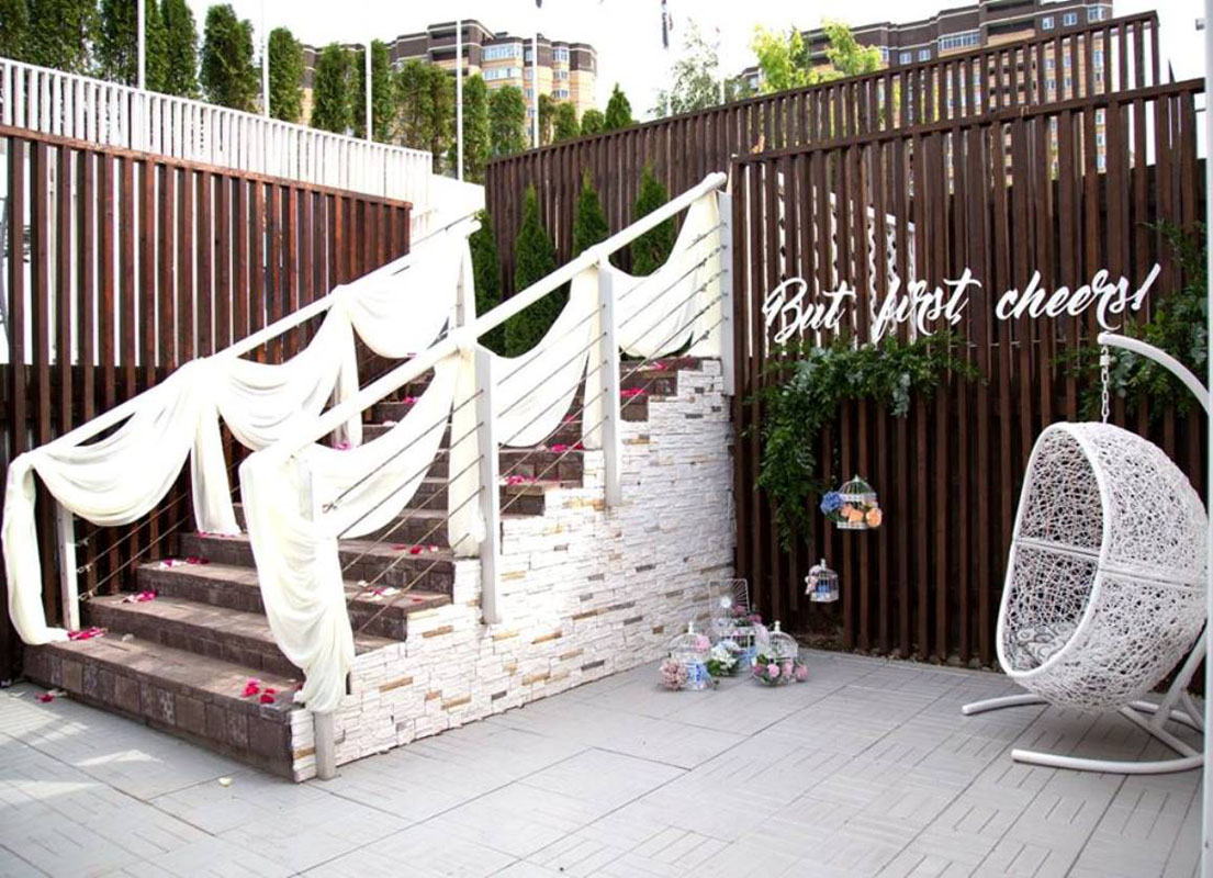 Атмосферная веранда для свадеб — фото 10