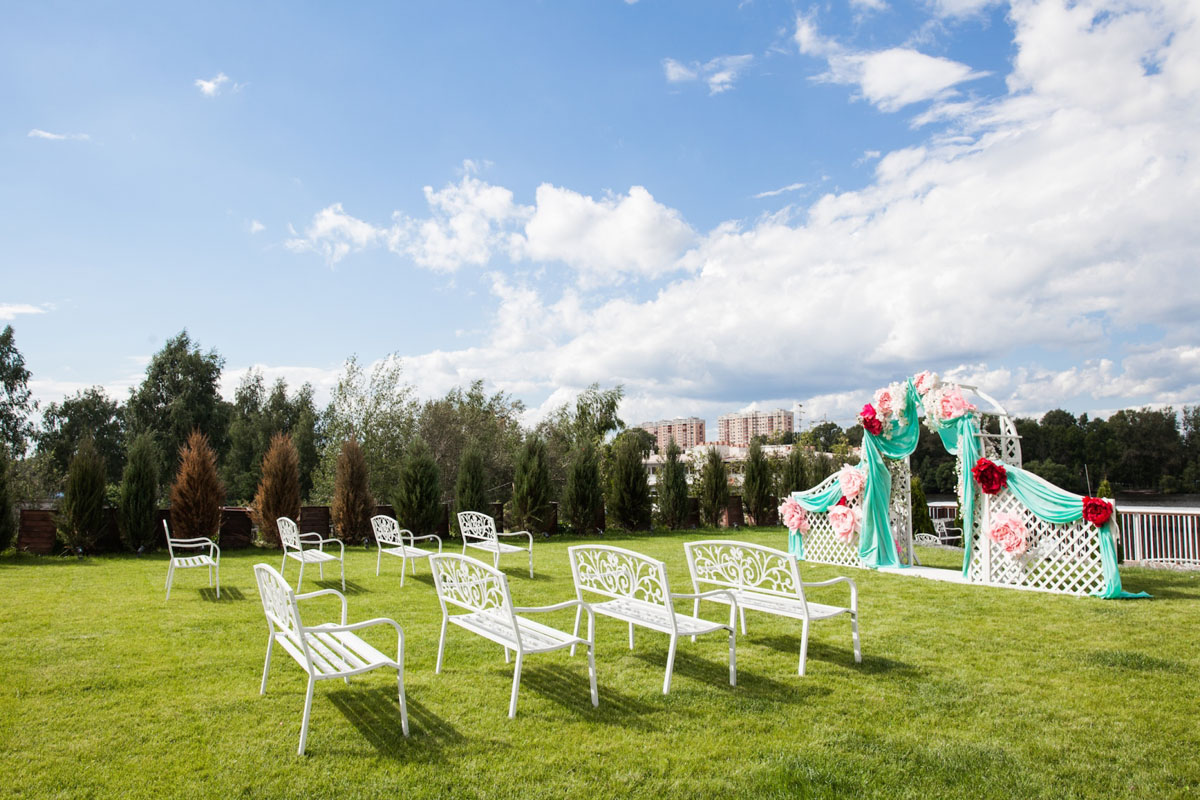 Поляна на берегу водохранилища для регистрации брака Поляна на берегу водохранилища для регистрации брака — фото 3