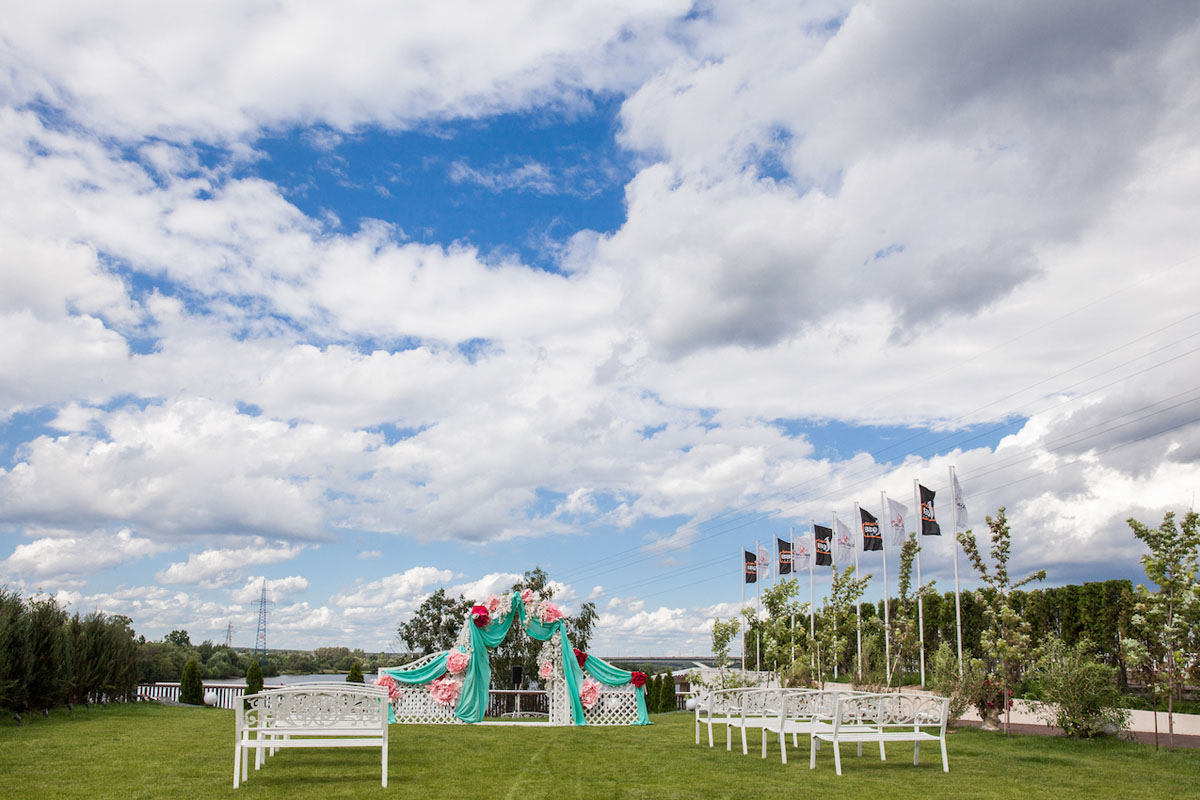 Поляна на берегу водохранилища для регистрации брака Поляна на берегу водохранилища для регистрации брака — фото 5