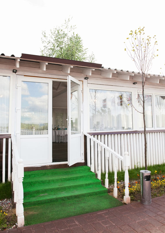 Панорамный Ресторан Don David — Барбекю парк / Яхт-клуб / Ресторан Don David