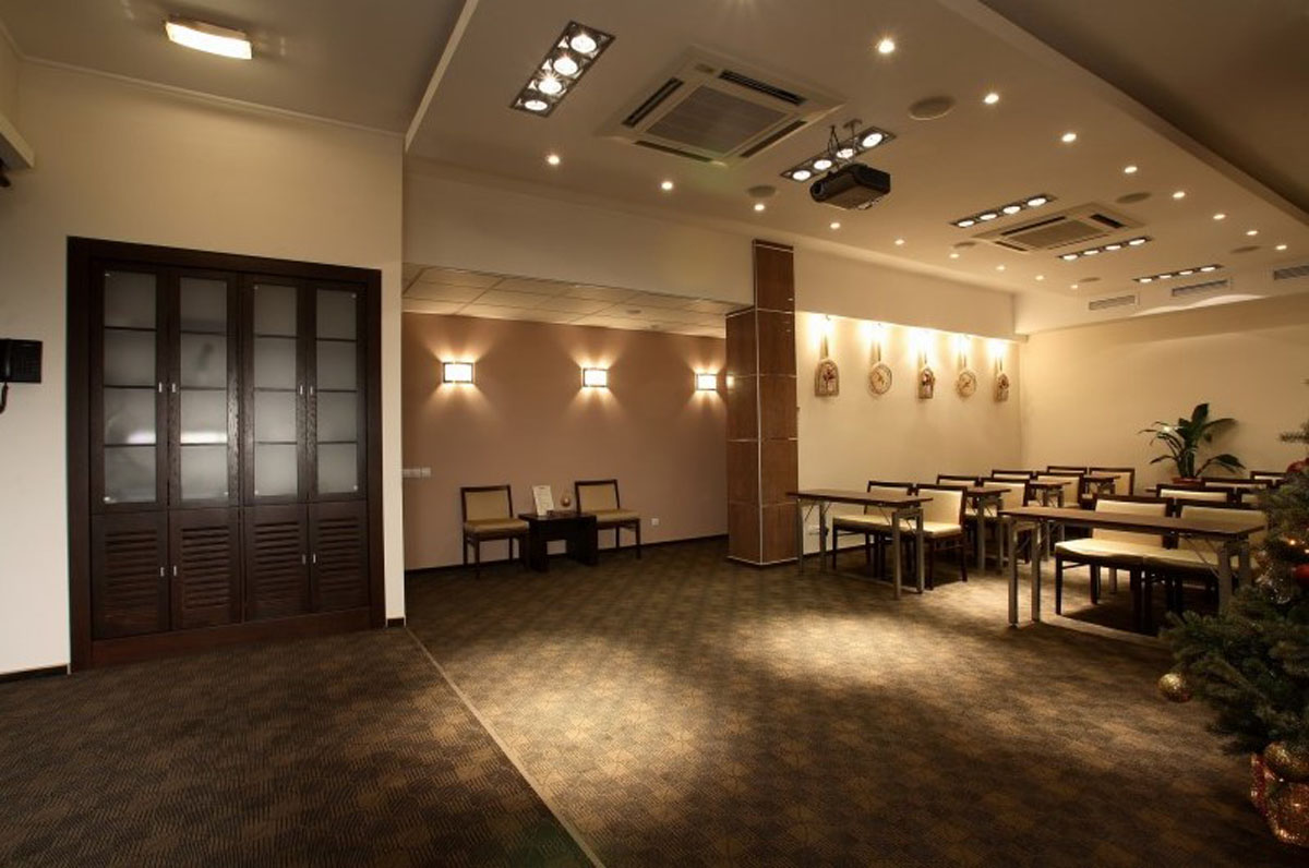 Конференц-зал — Senator