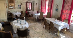 Зал 2-го этажа, два крыла