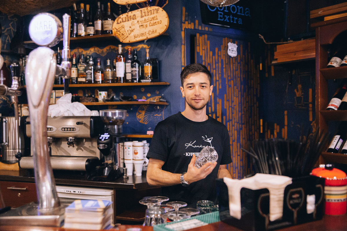 Латино-Бар Конкиста на 1-м этаже — фото 3