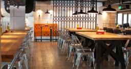 Зал на 2 этаже