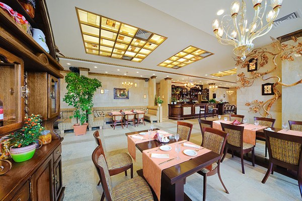 Логотип Кафе Парма