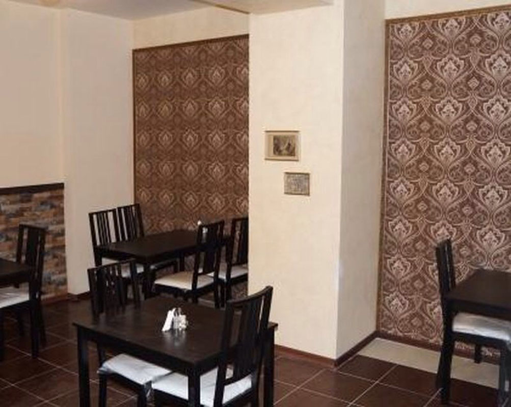 Основной зал — Кафе-столовая Гурман