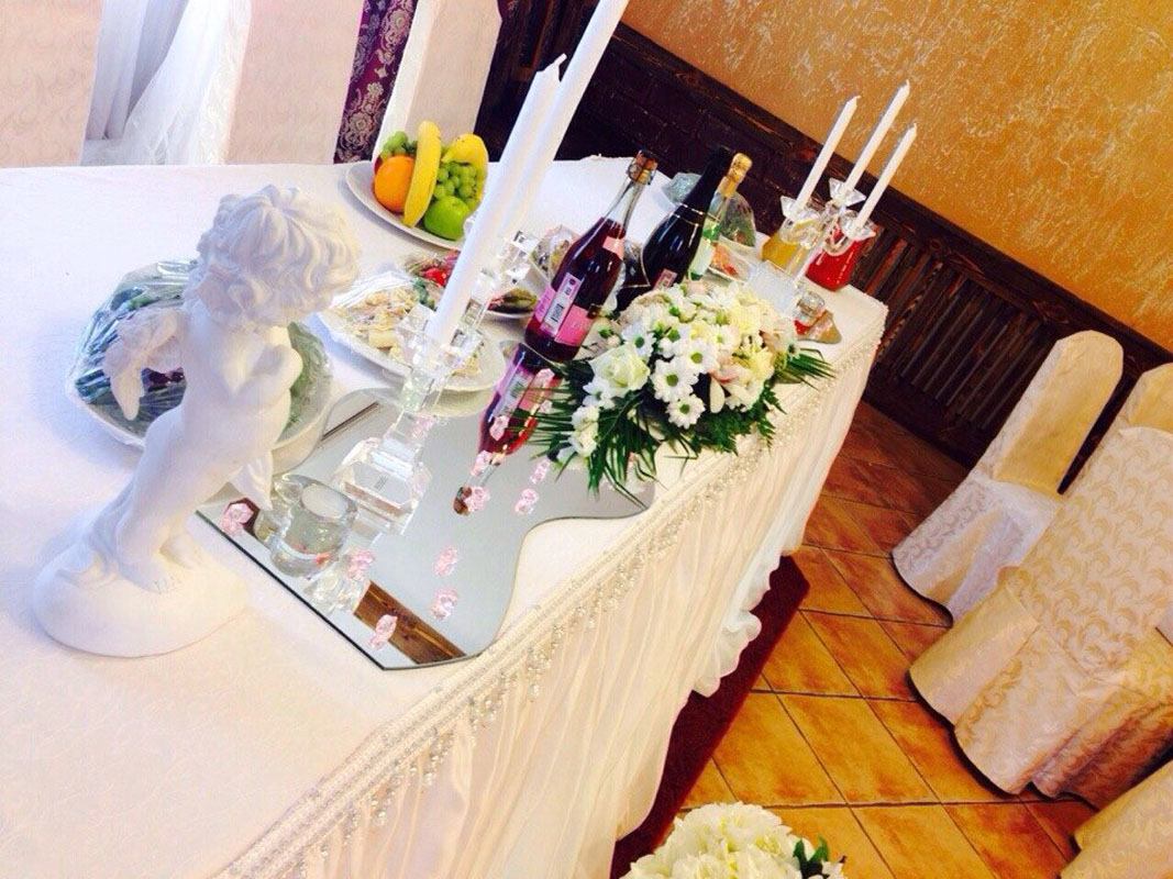 Большой банкетный зал — Пандок