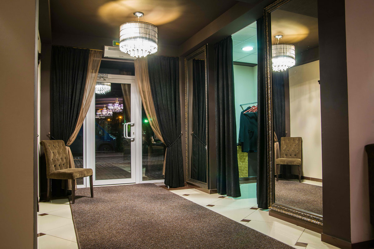 Основной зал — Ресторан Фестиваль