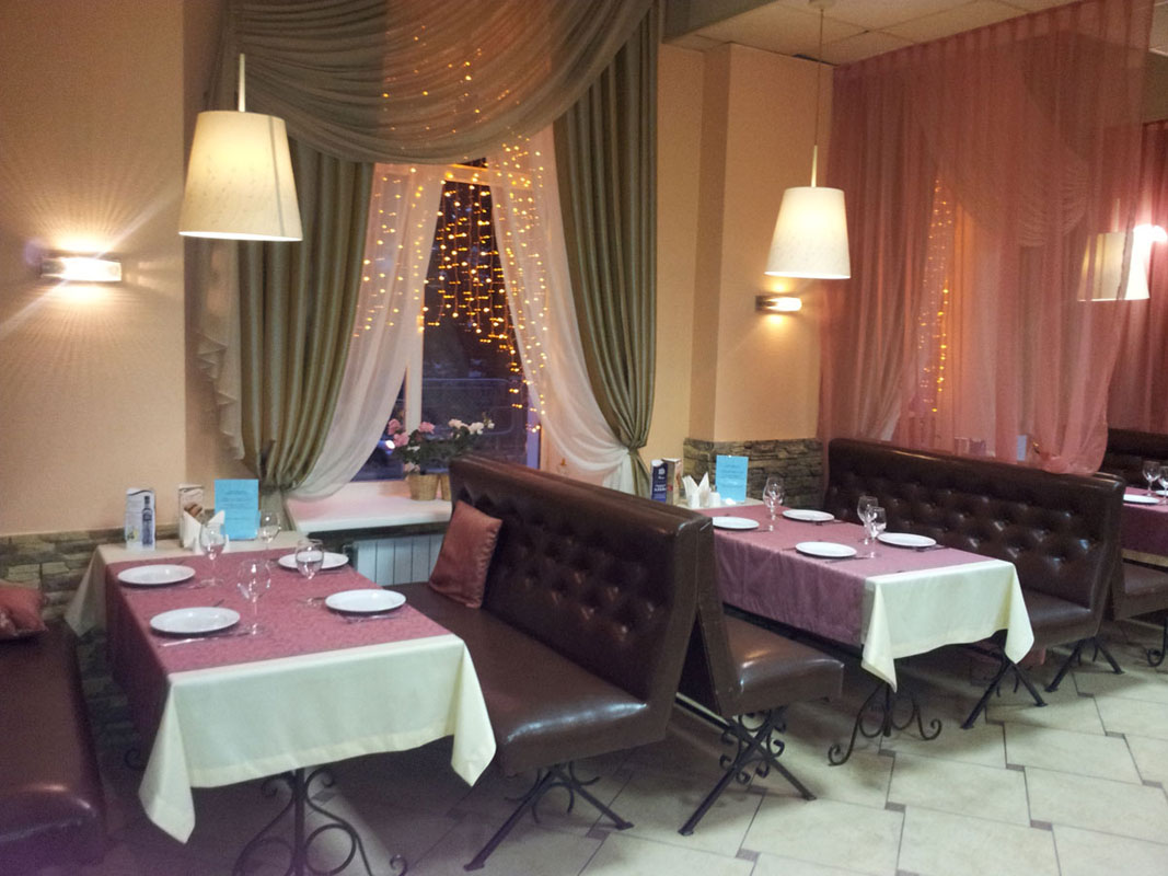 Зал на 100 человек