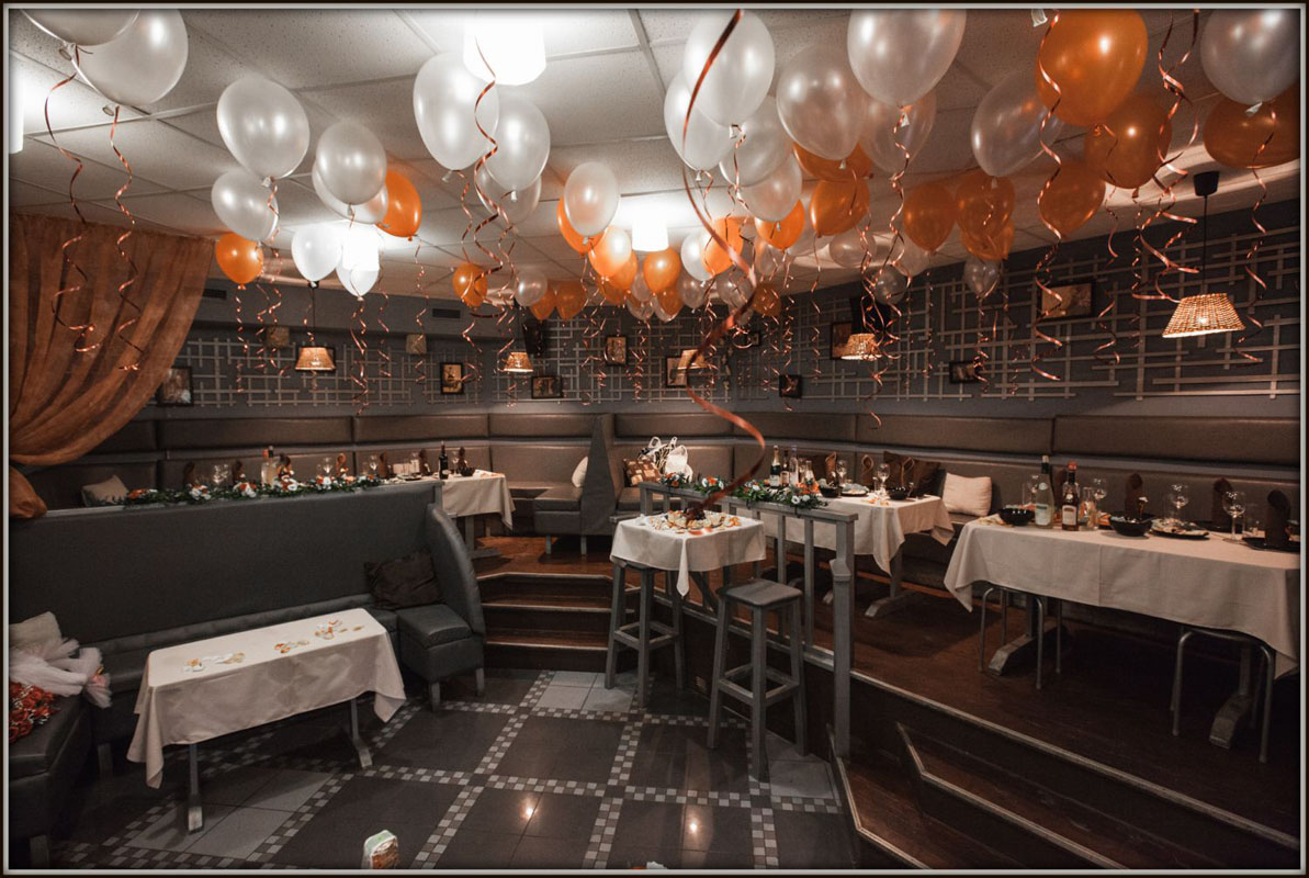 Зал — Кафе Карлуша