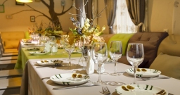 Основной зал — интерьер зала