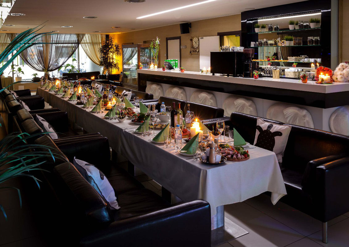 Зал — Лобби бар Сенатор