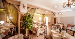 Малый зал — подробнее о зале