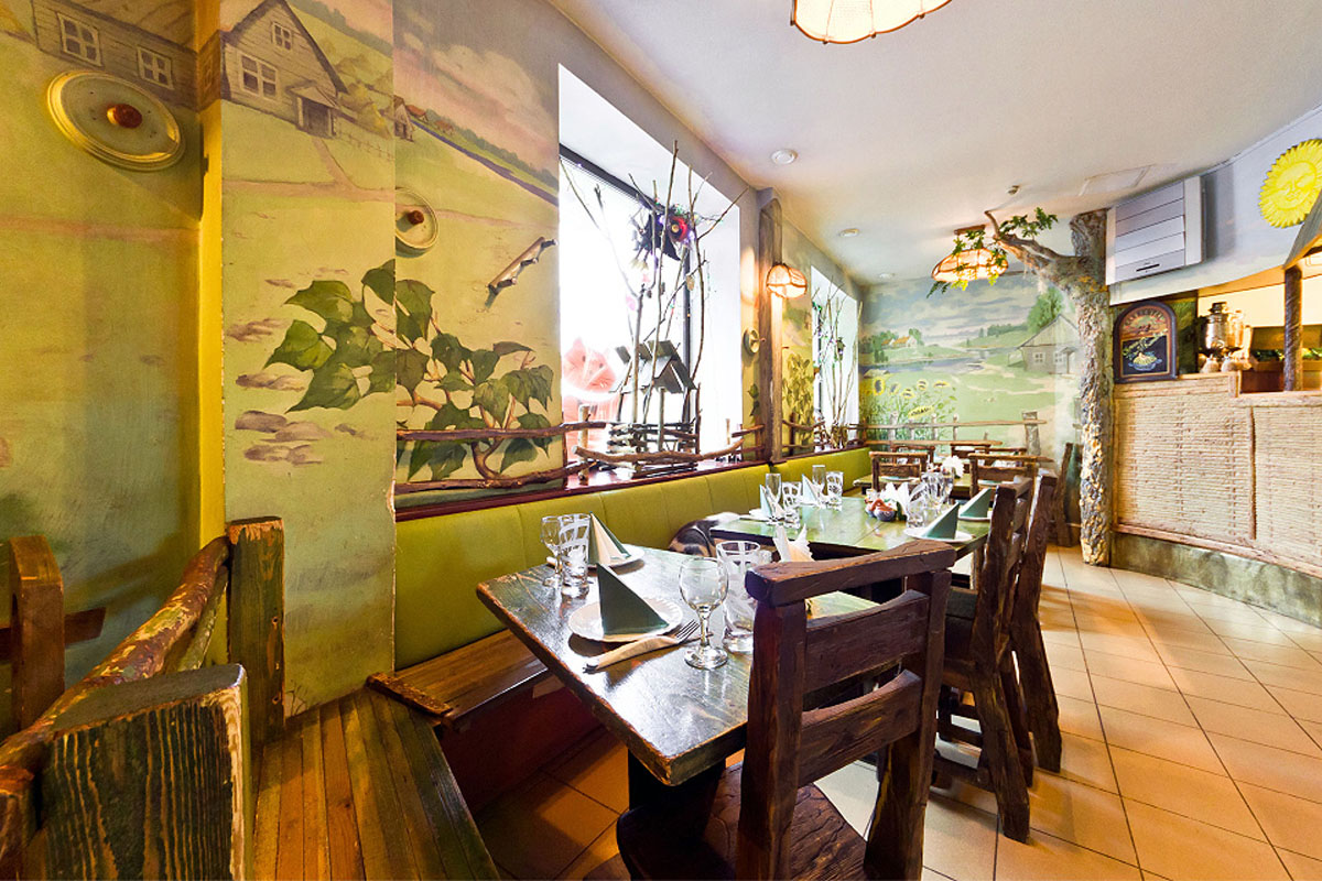 Первый зал — банкетный зал Кафе На всю Ивановскую, фото