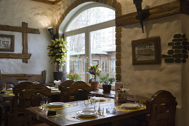 1 — Сим-сим на Миклухо-Маклая