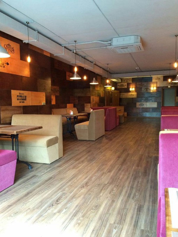 Основной зал