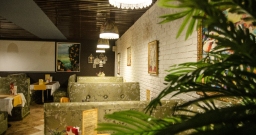 Основной зал