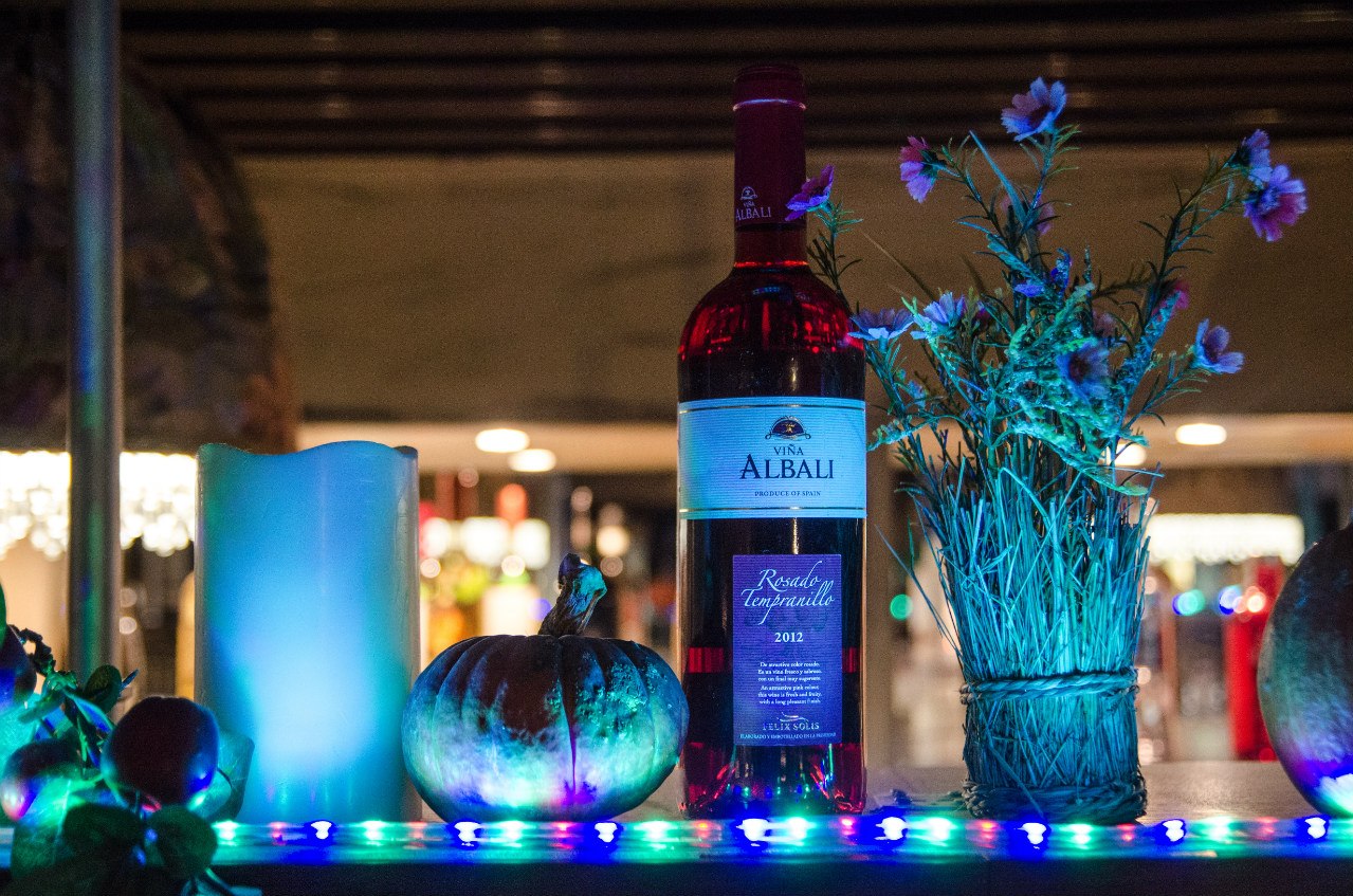 VIP зал — Ресторан Золотой пончик