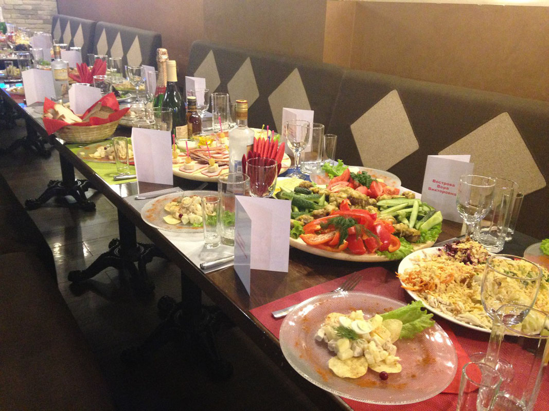 Основной зал — Сама Блин Сметана