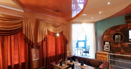 Основной зал