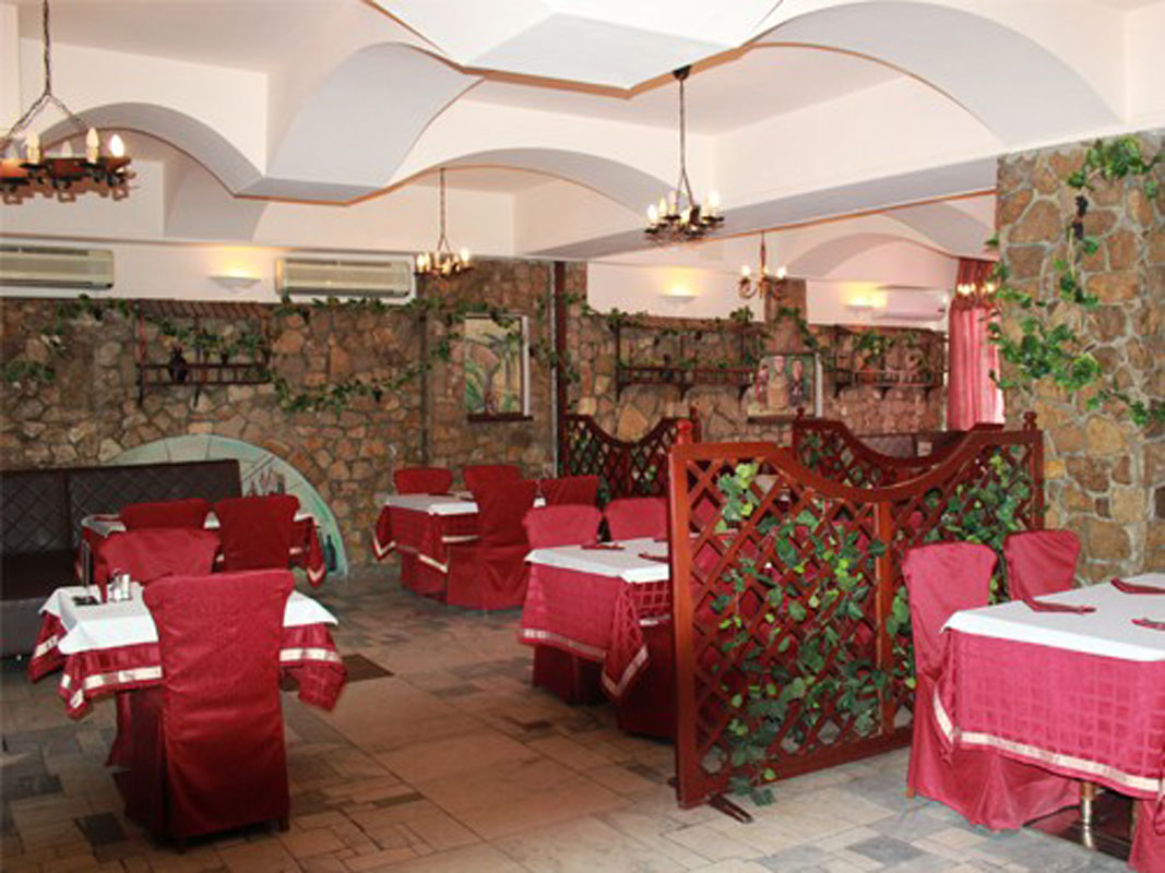 У Ханумы — Основной зал, фото банкетного зала