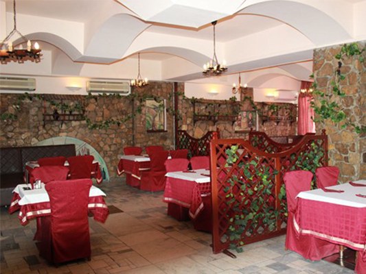 У Ханумы — банкетный зал