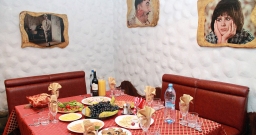 Основной зал — интерьер зала