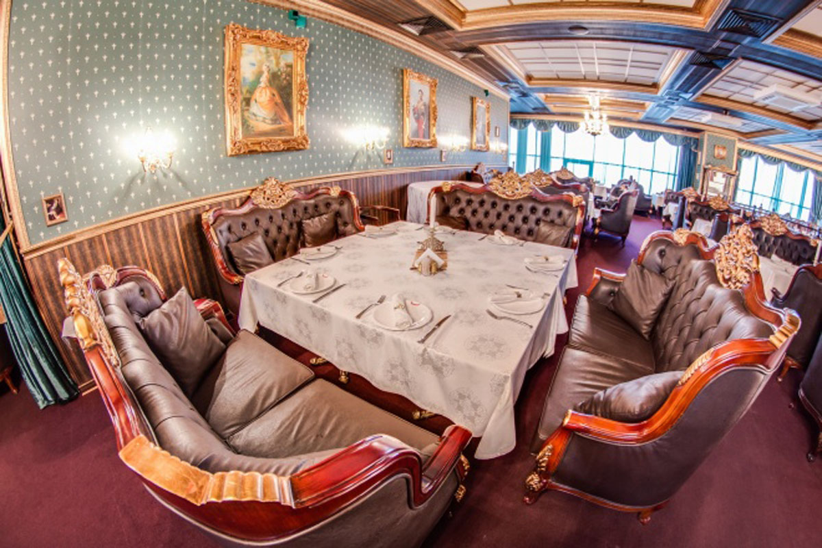 Основной зал (2 этаж) — Mr. Hadson