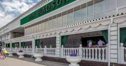 Летняя веранда — интерьер зала