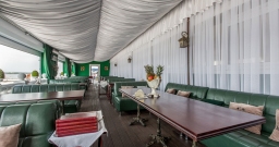 Летняя веранда — подробнее о зале