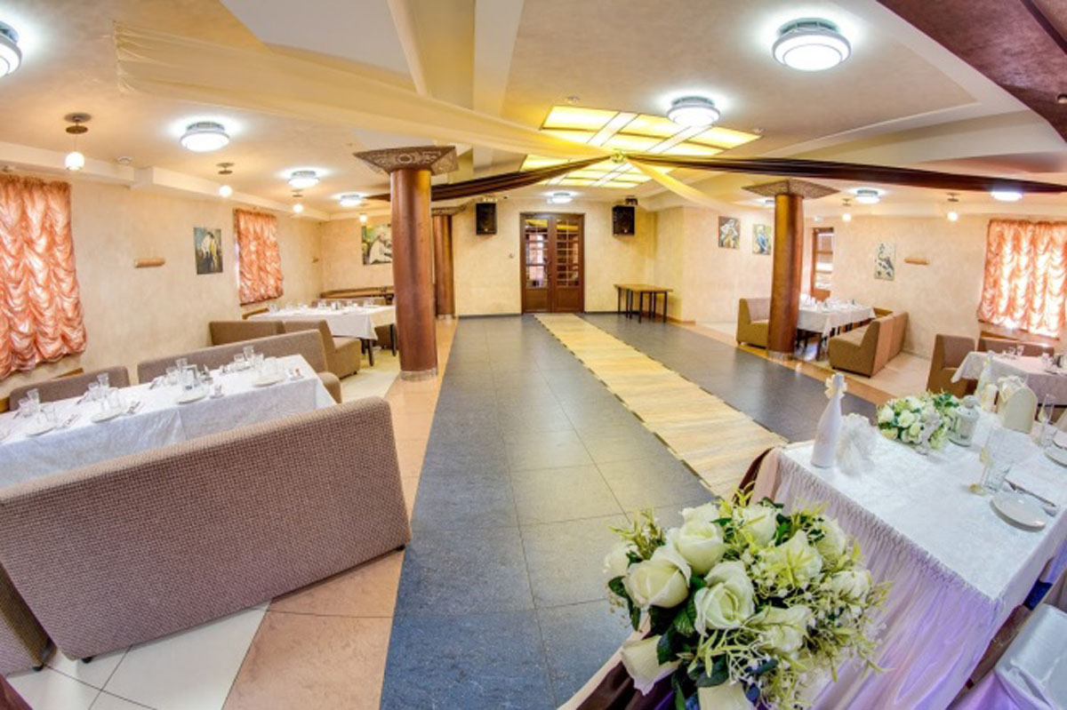 Средний банкетный зал — фото 4