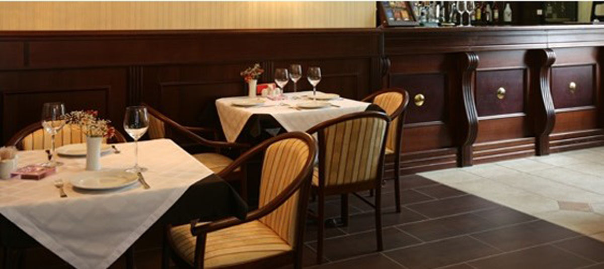 Основной зал — Britania