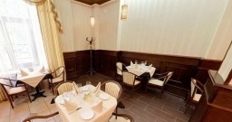 Основной зал — интерьер зала