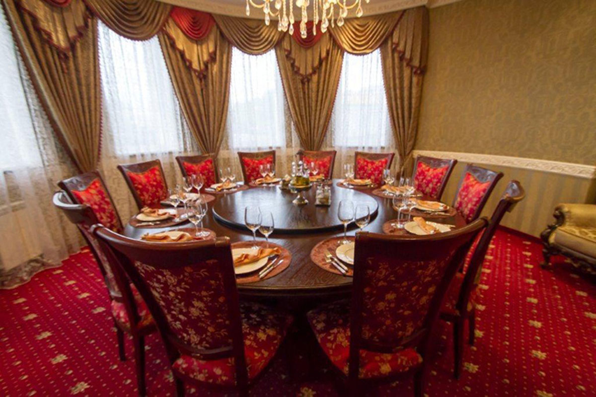 VIP зал — Olivier