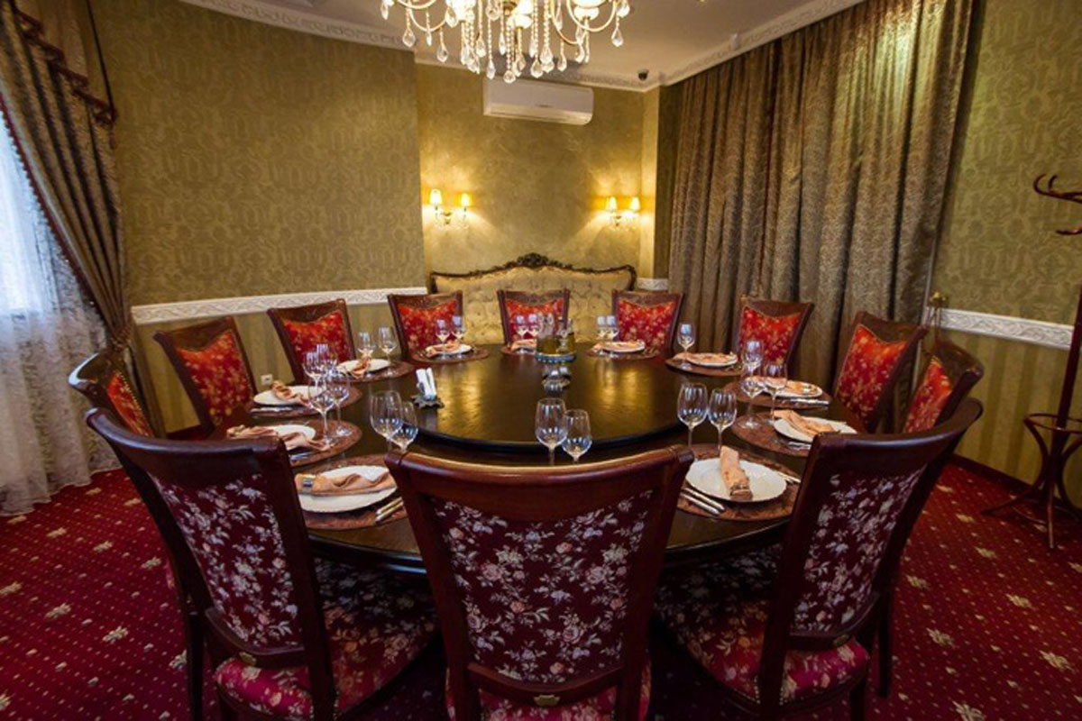 VIP зал — Olivier