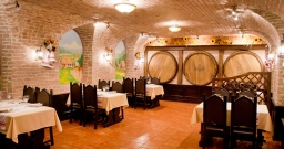 Основной зал — подробнее о зале