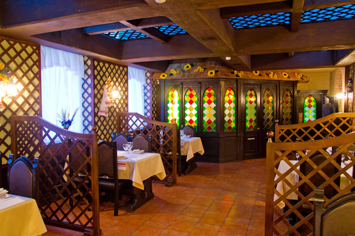 Малый зал — Кафе-ресторан Сытна Хата