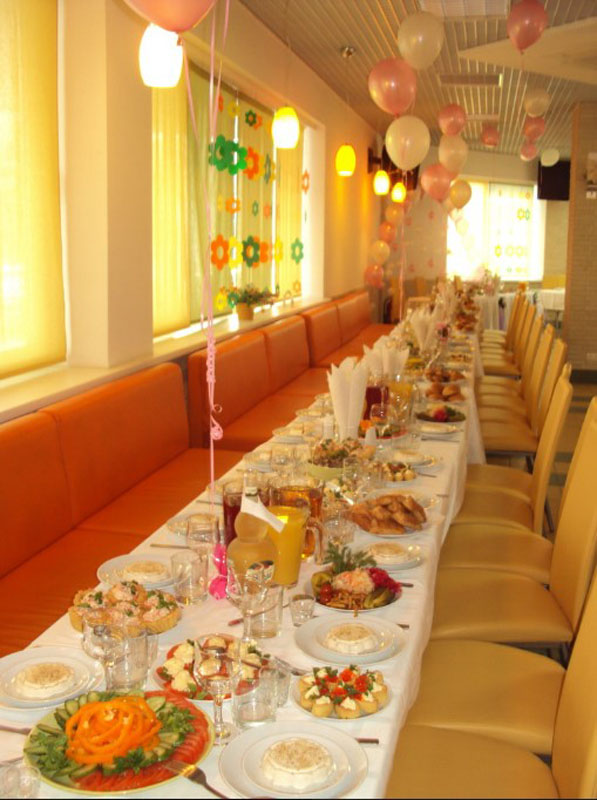 Основной зал — Городские цветы