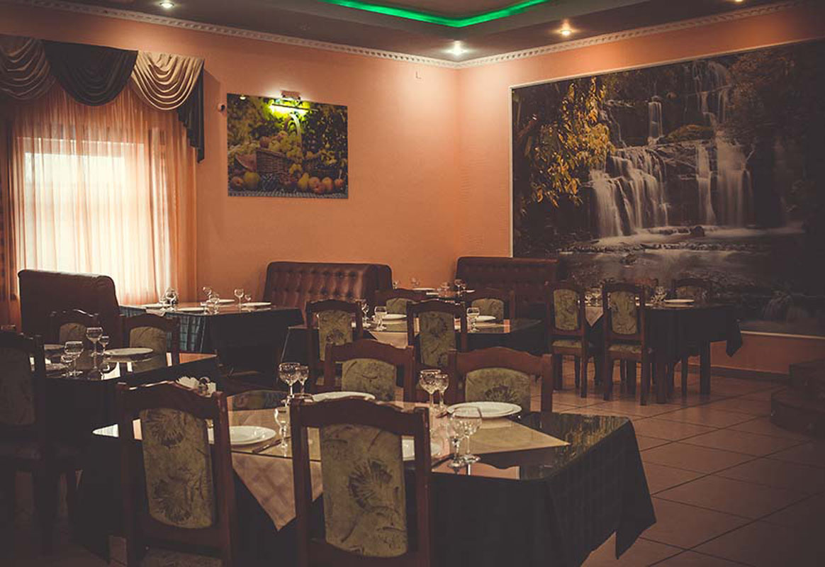 Основной зал — Кафе-ресторан Каспий
