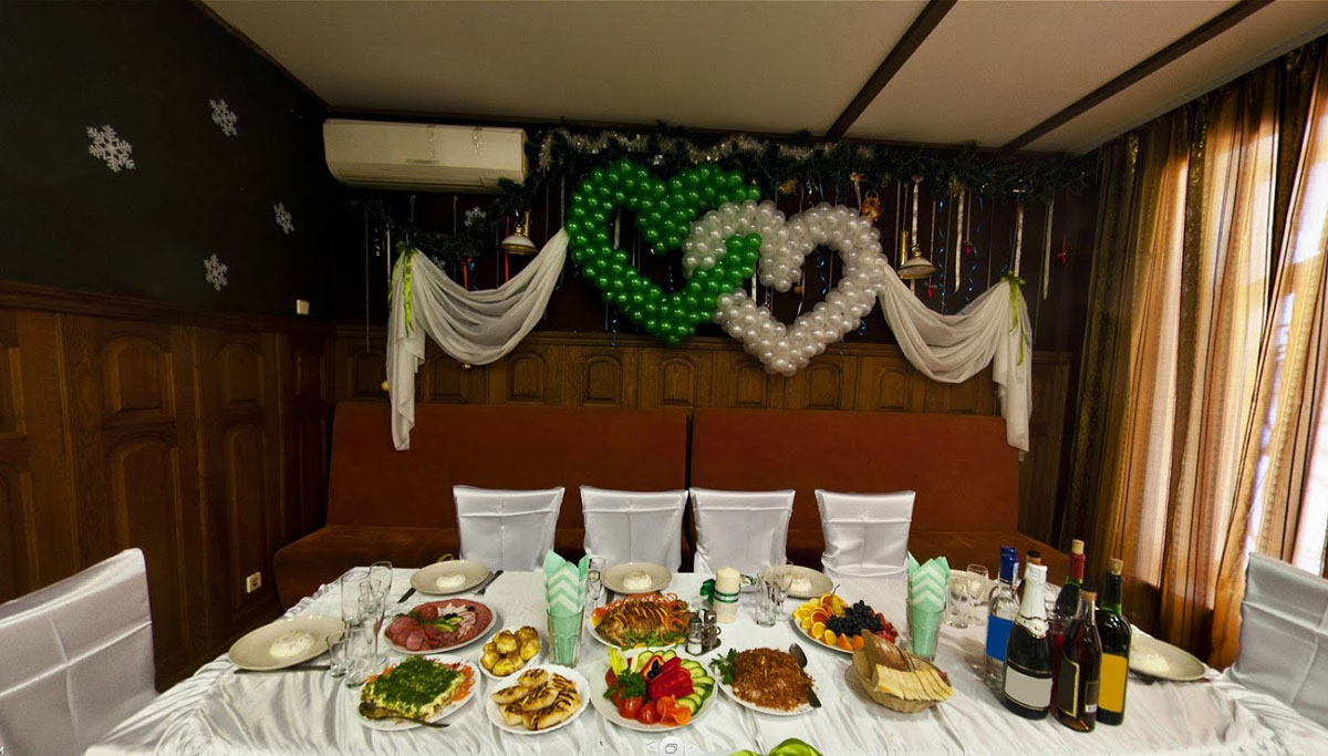 Основной зал — Каравай