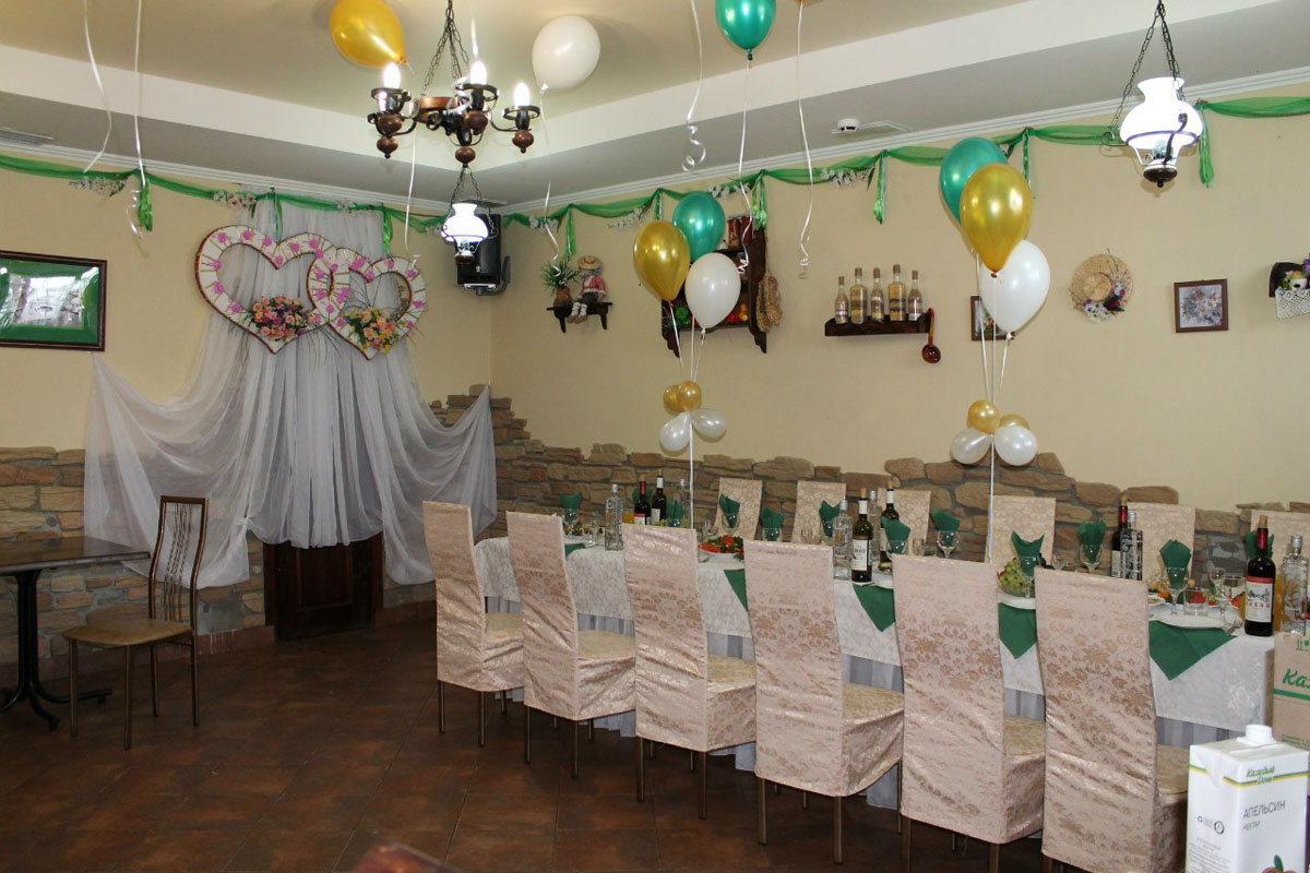 Основной зал — Невинный погребок