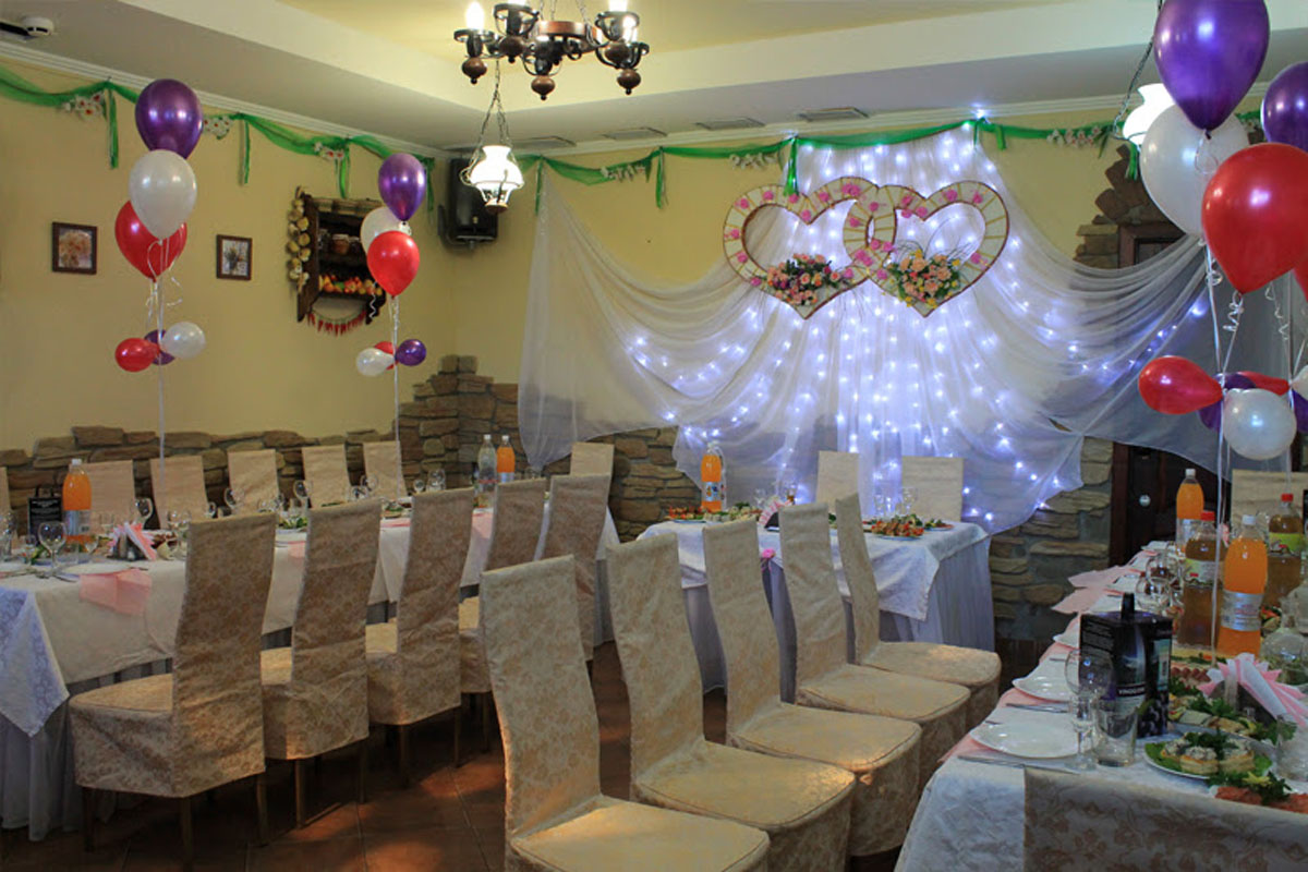 Основной зал — Невинный погребок